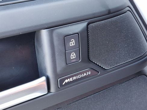 Certified 2025 Land Rover Defender 110 S image 26