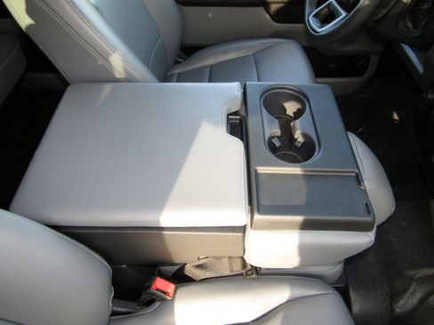 Used 2024 Ford F350 XL w/ FX4 Off-Road Package AWD/4WD image 25