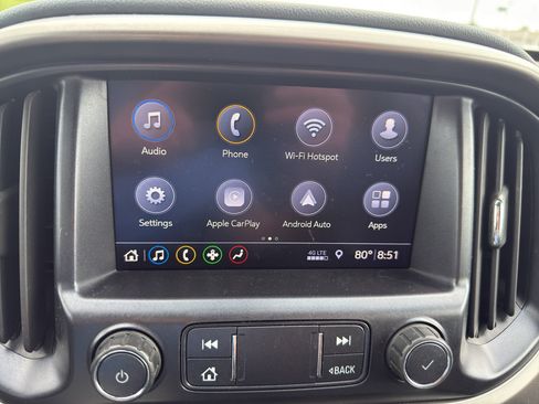 Used 2021 Chevrolet Colorado Z71 AWD/4WD image 16