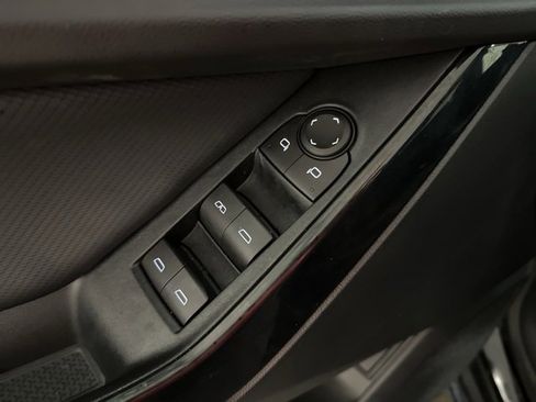 Used 2026 Chevrolet Equinox LT w/ Convenience Package II image 11