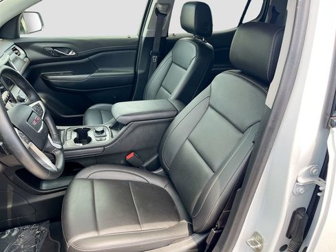 Used 2023 GMC Acadia SLT w/ Elevation Edition FWD image 22