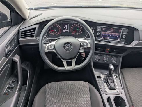 Used 2019 Volkswagen Jetta S w/ Driver Assistance Package FWD image 15