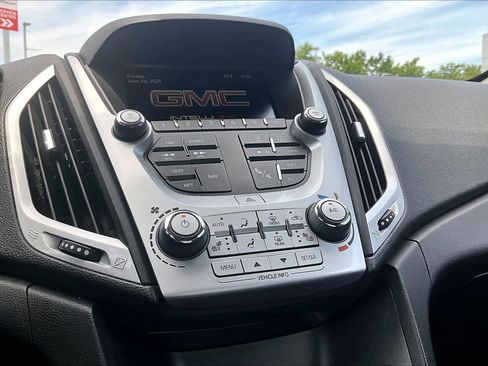 Used 2017 GMC Terrain SLE w/ Chrome Edition AWD/4WD image 35