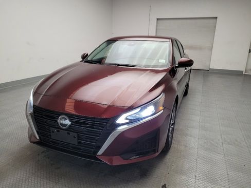 Used 2023 Nissan Altima 2.5 SV image 15