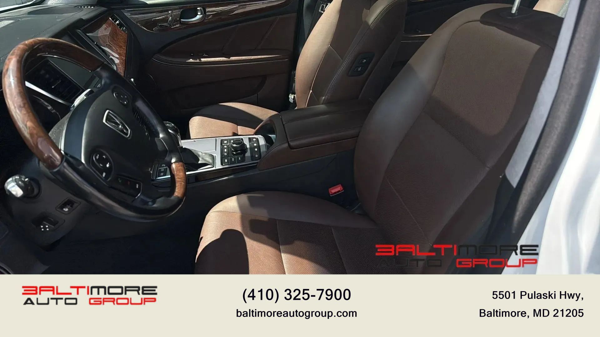 Used 2014 Hyundai Equus Signature RWD image 11