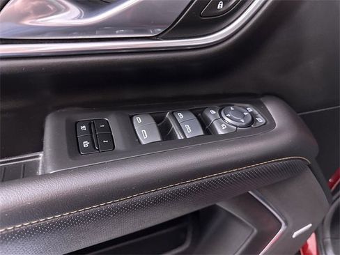 Used 2024 GMC Yukon AT4 w/ Technology Package image 24