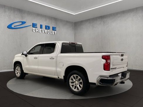 Used 2021 Chevrolet Silverado 1500 LTZ w/ Z71 Off-Road Package image 3