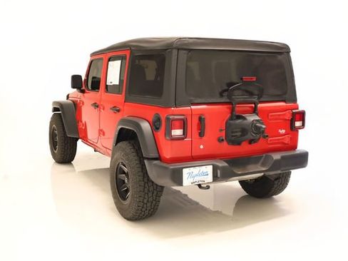 Used 2022 Jeep Wrangler Unlimited Sport AWD/4WD image 8