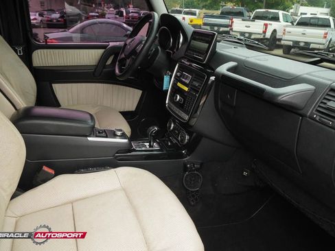 Used 2014 Mercedes-Benz G 550 image 32