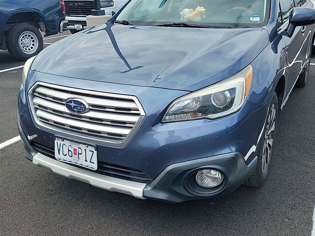 Used 2017 Subaru Outback 2.5i Limited AWD/4WD image 1