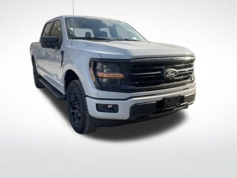 New 2026 Ford F150 XLT w/ XLT Black Appearance Package AWD/4WD image 7
