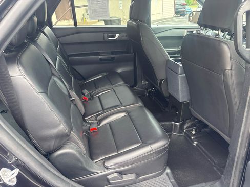 Used 2021 Ford Explorer 4WD Police Interceptor image 29