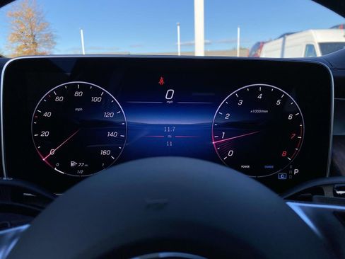 Certified 2025 Mercedes-Benz GLC 300 4MATIC image 22