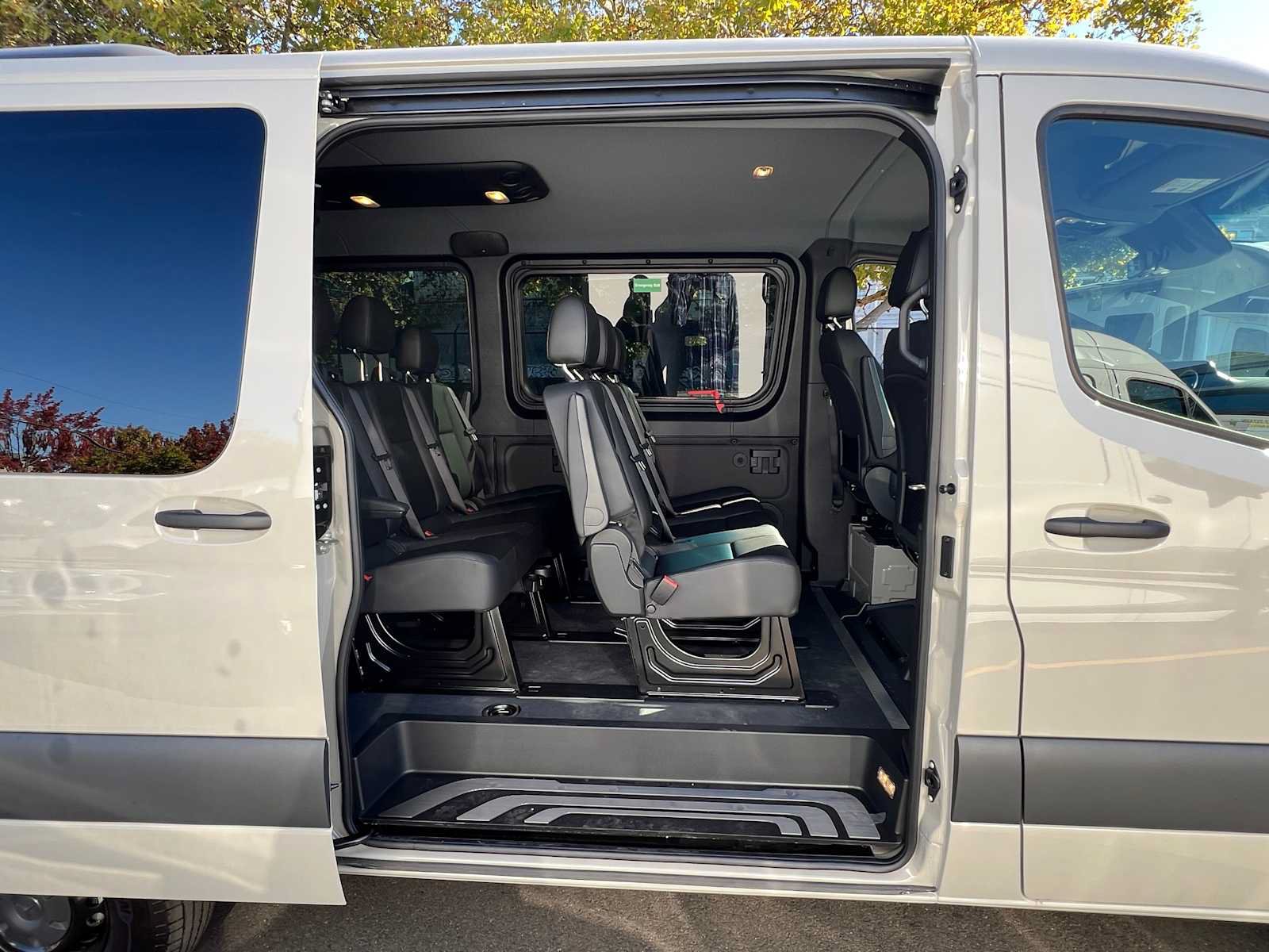 Used 2026 Mercedes-Benz Sprinter 2500 image 13
