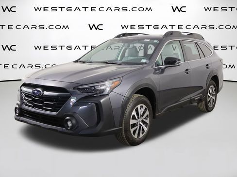 Used 2025 Subaru Outback Premium AWD/4WD image 1