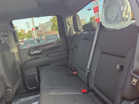 New 2026 GMC Sierra 1500 Elevation image 26