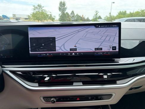 Used 2024 BMW X5 M60i AWD/4WD image 14