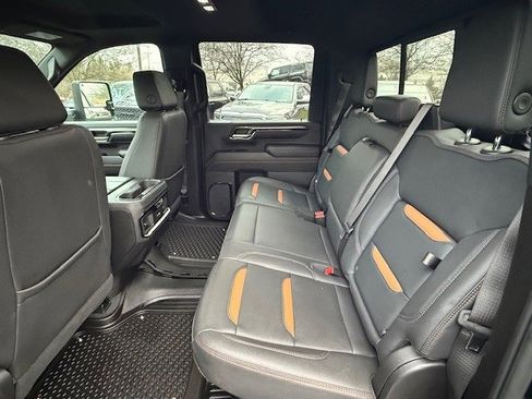 Certified 2024 GMC Sierra 2500 AT4 w/ AT4 Premium Plus Package image 15