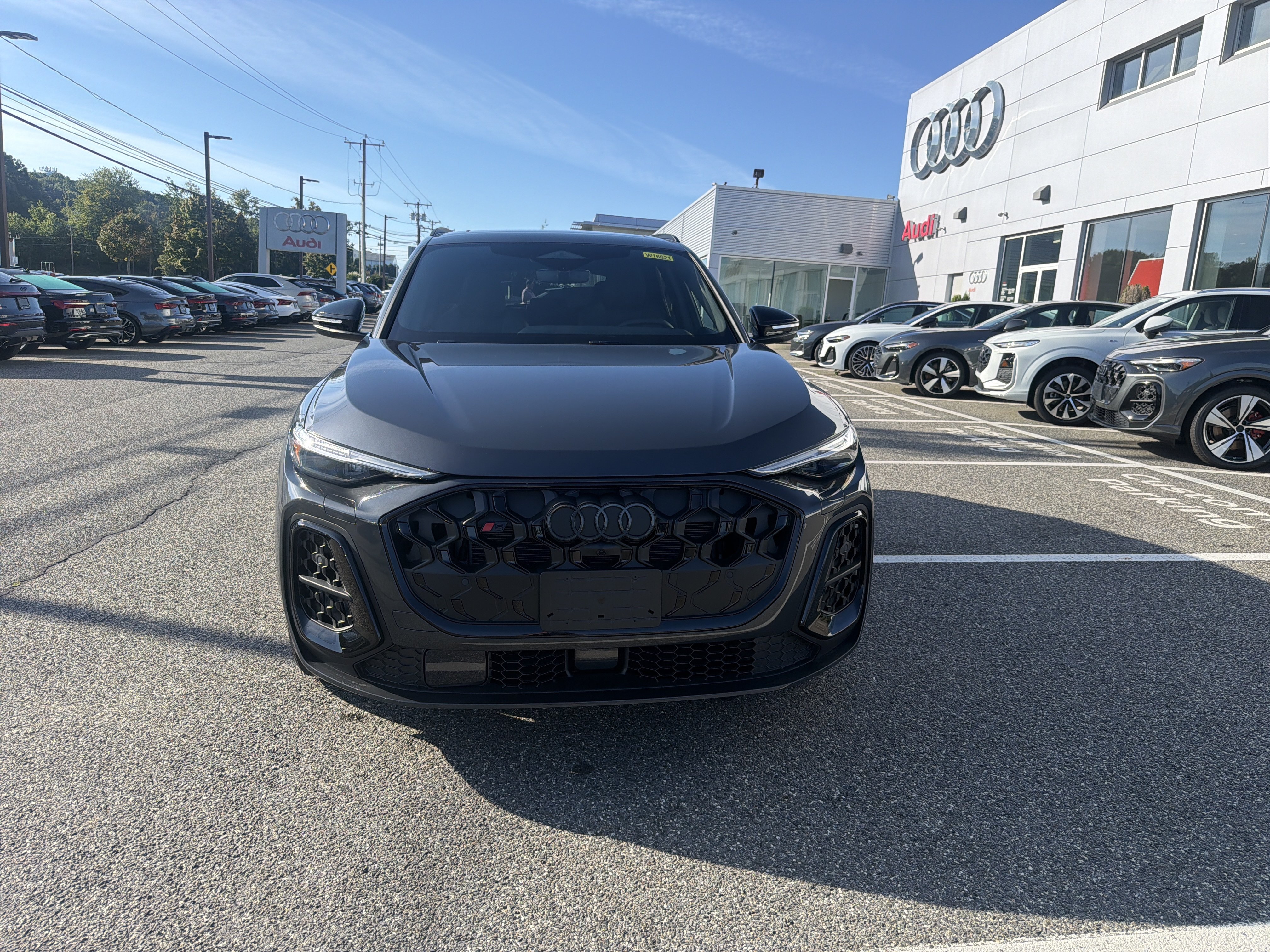 Certified 2025 Audi SQ5 Premium Plus w/ Premium Plus Package AWD/4WD image 7