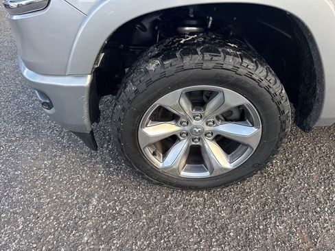 Used 2020 RAM 1500 Limited image 10