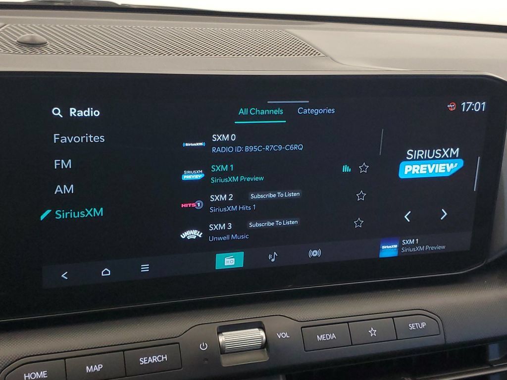 Used 2025 Kia K4 FWD image 19