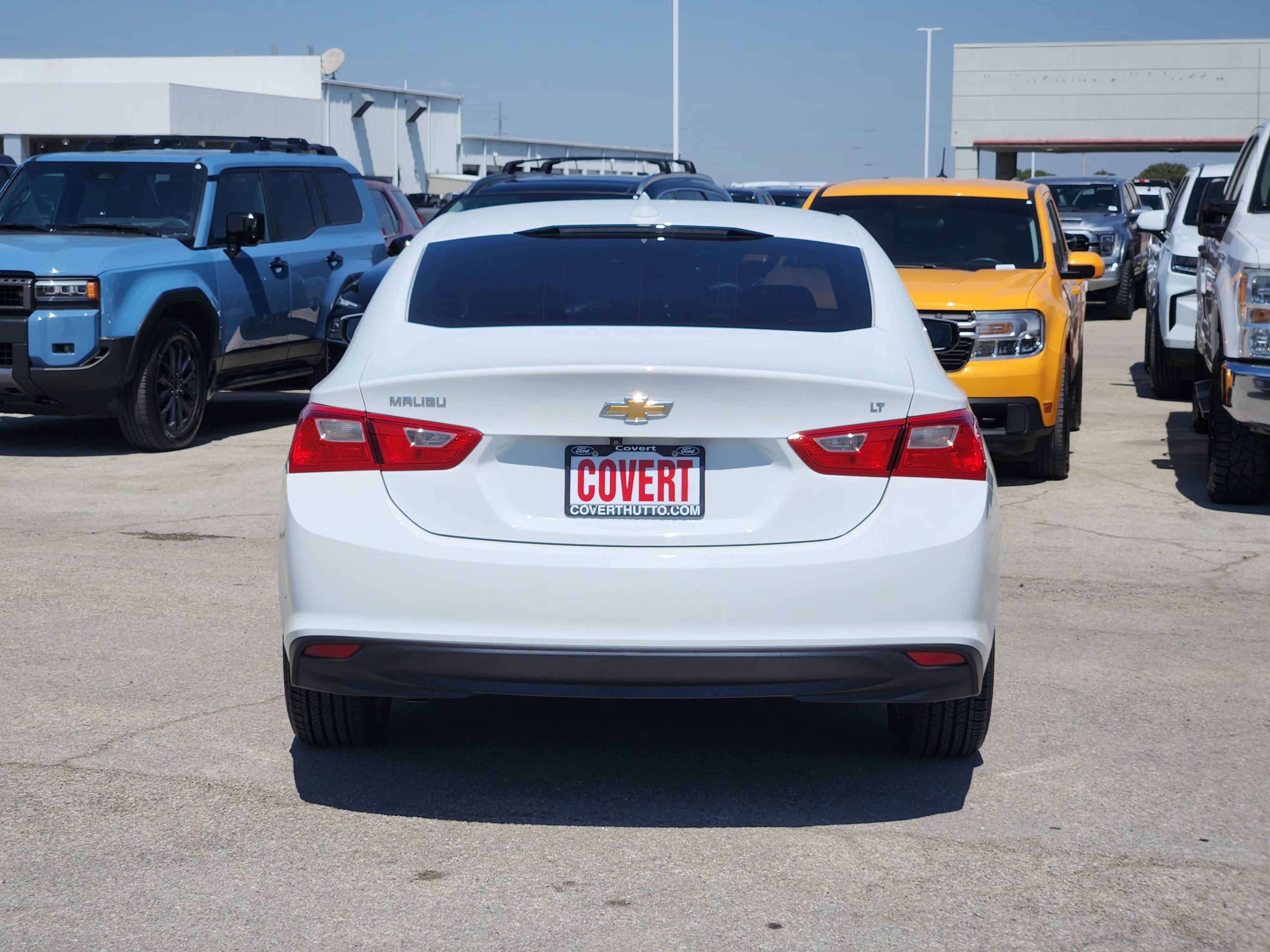 Used 2023 Chevrolet Malibu LT FWD image 6