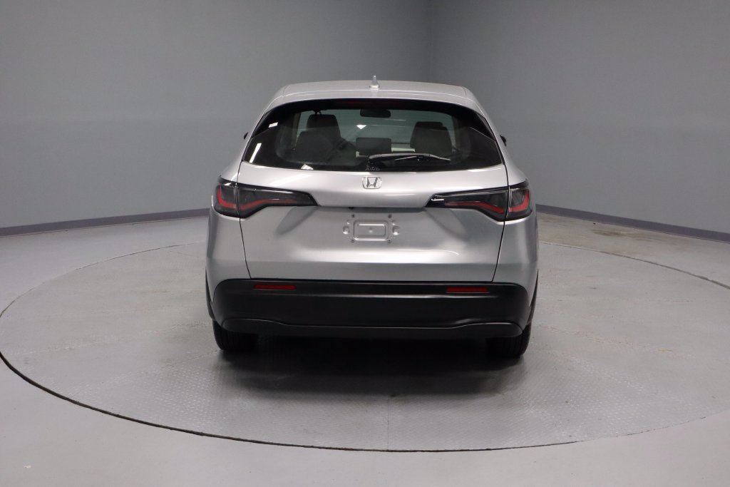 Used 2024 Honda HR-V LX image 9