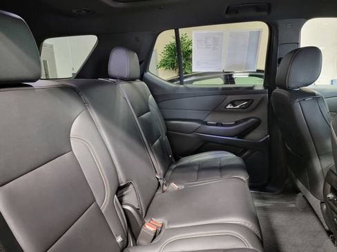 Certified 2023 Chevrolet Traverse LT w/ LT Premium Package AWD/4WD image 14