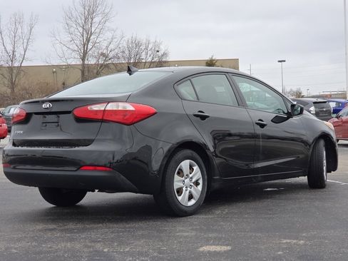 Used 2016 Kia Forte LX image 17