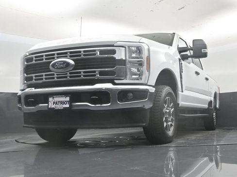Used 2025 Ford F250 XLT AWD/4WD image 49