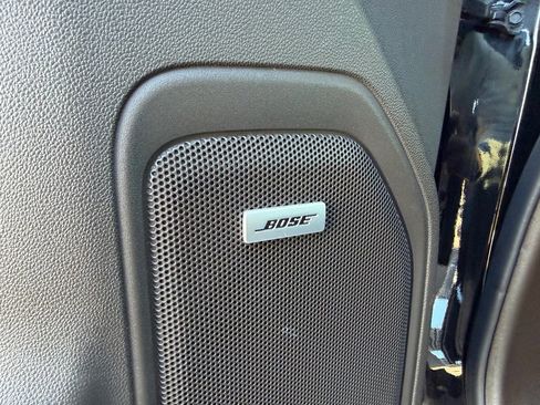 Used 2023 GMC Sierra 3500 SLT w/ SLT Premium Package image 19