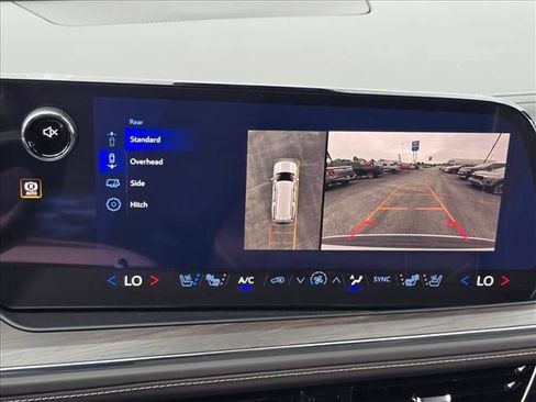 New 2026 Chevrolet Suburban Premier AWD/4WD image 23