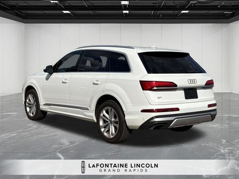 Used 2025 Audi Q7 3.0T Premium Plus AWD/4WD image 3