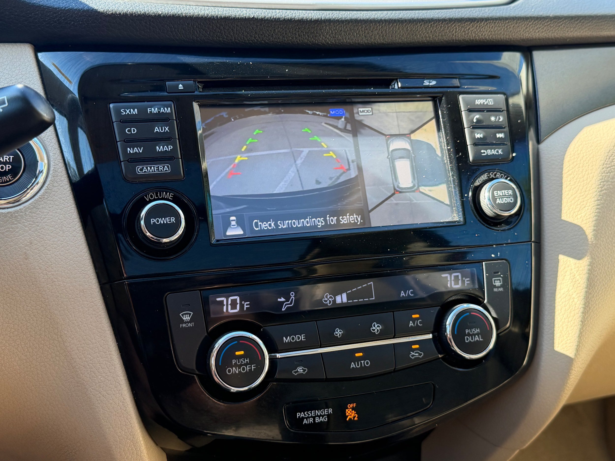 Used 2014 Nissan Rogue SV w/ SV Premium Package FWD image 20