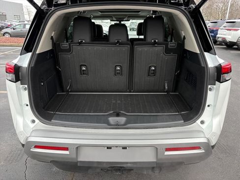 Certified 2025 Nissan Pathfinder Platinum w/ Cargo Package image 26