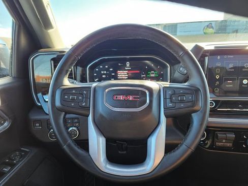 Used 2025 GMC Sierra 1500 SLT AWD/4WD image 23