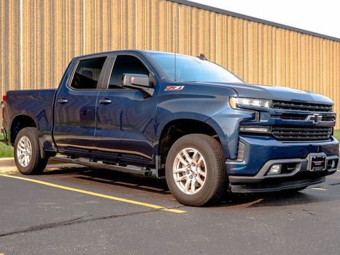 Used 2019 Chevrolet Silverado 1500 RST w/ All-Star Edition AWD/4WD image 2