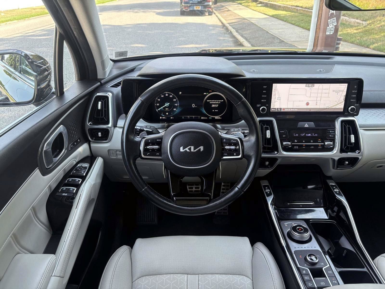 Certified 2023 Kia Sorento SX Prestige AWD/4WD image 14