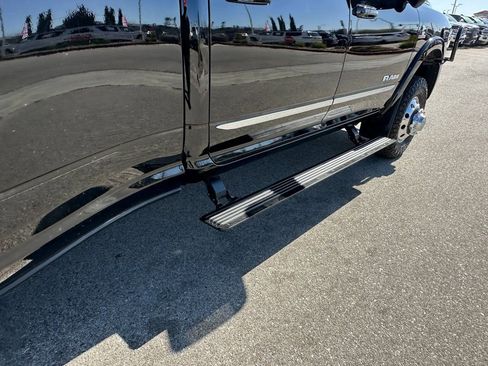 Used 2024 RAM 3500 Limited image 20