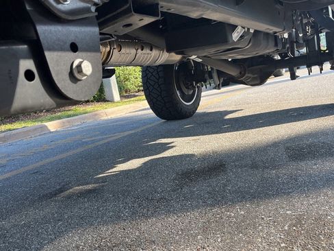 Used 2026 Ford F250 Lariat w/ Black Appearance Package image 24