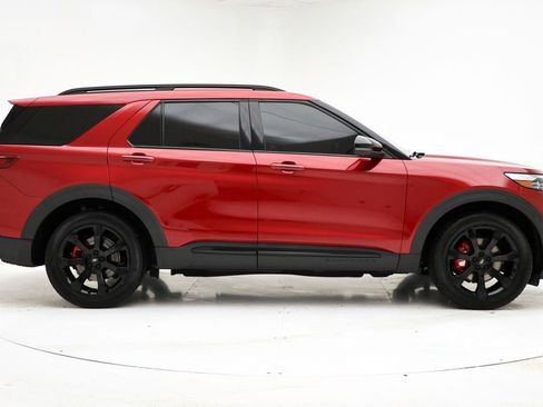 Used 2021 Ford Explorer ST w/ Equipment Group 401A image 3