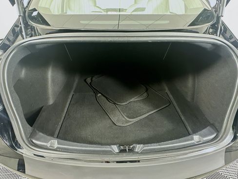 Used 2018 Tesla Model 3 Mid Range image 28