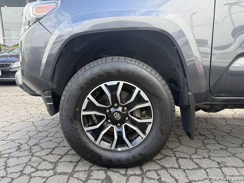 Used 2023 Toyota Tacoma TRD Sport w/ Advanced Technology Package AWD/4WD image 18