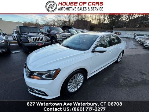 Used 2017 Volkswagen Passat 1.8T SE image 14