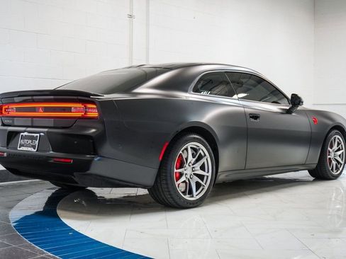 Used 2025 Dodge Charger R/T Scat Pack w/ Track Pack image 27