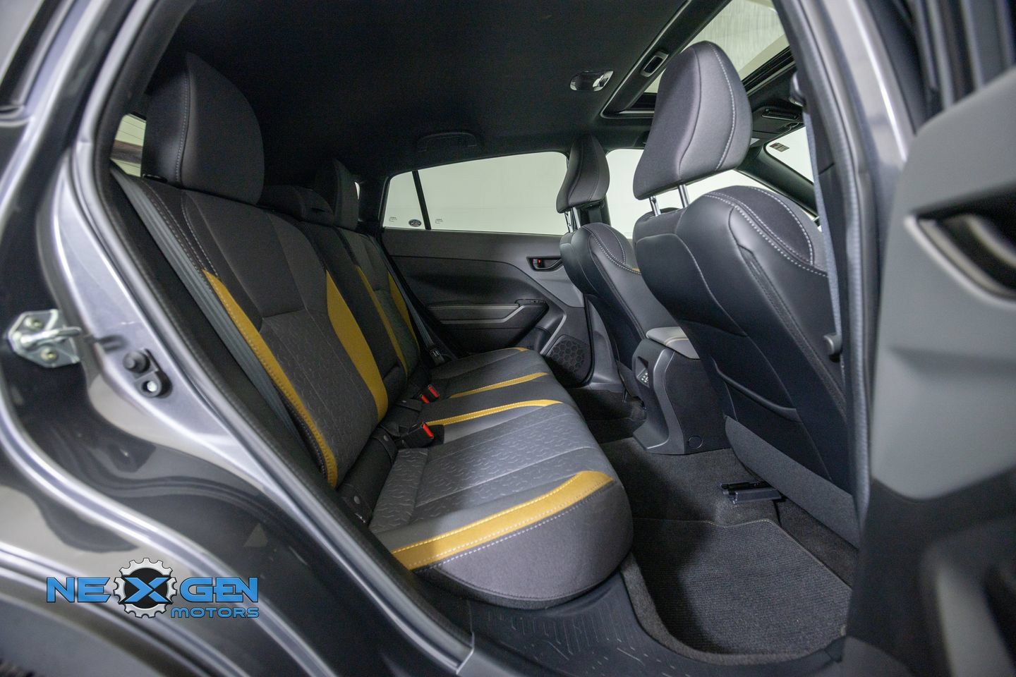Used 2025 Subaru Crosstrek 2.5i Sport w/ Crosstrek Mirror Package AWD/4WD image 35