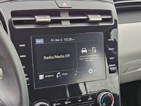 Certified 2023 Hyundai Tucson SE image 22