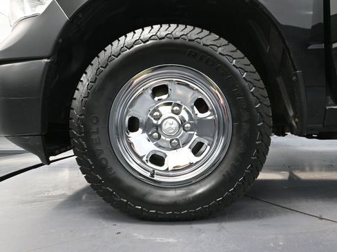 Used 2019 RAM 1500 Tradesman w/ Popular Equipment Group AWD/4WD image 17