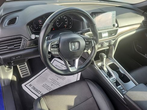 Used 2020 Honda Accord Sport image 10