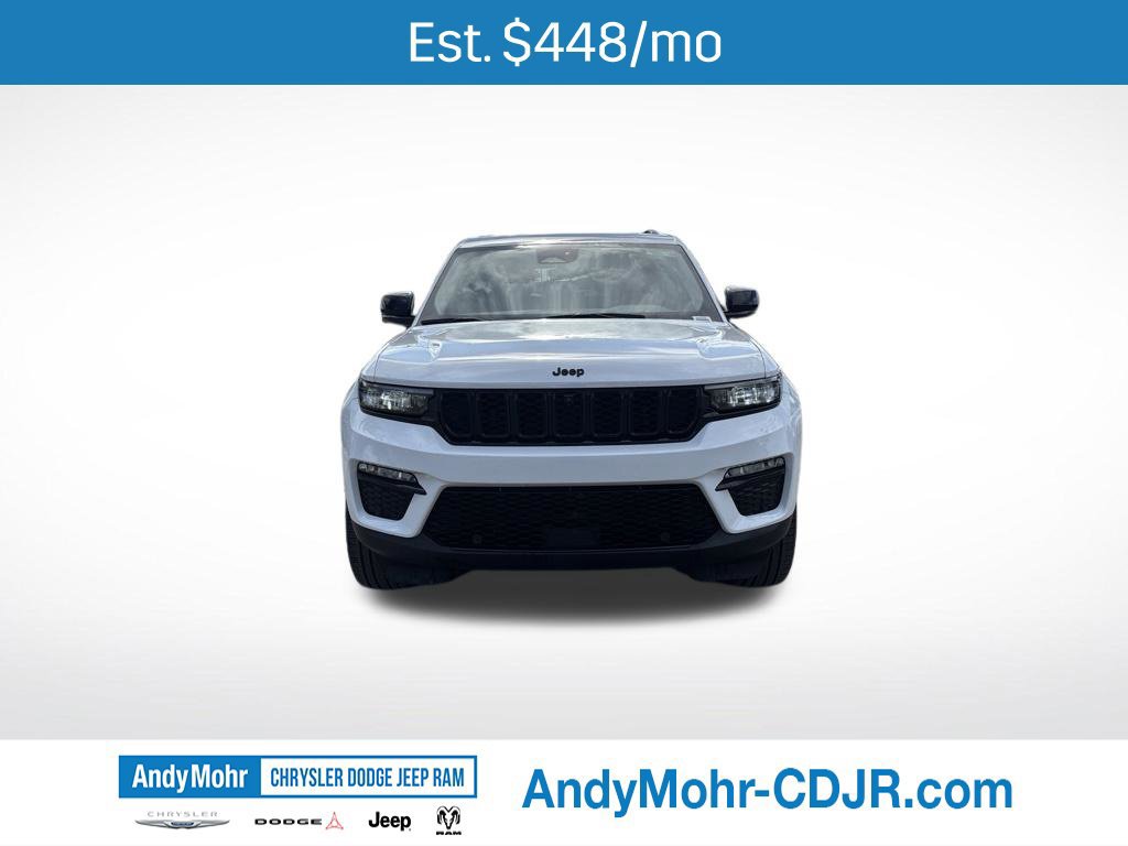 Used 2023 Jeep Grand Cherokee Limited w/ Luxury Tech Group II AWD/4WD image 2